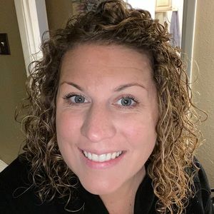 Meet your Posher, Kelley